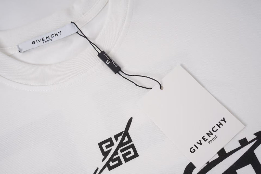 U1R86GV8 Fashion T-shirts