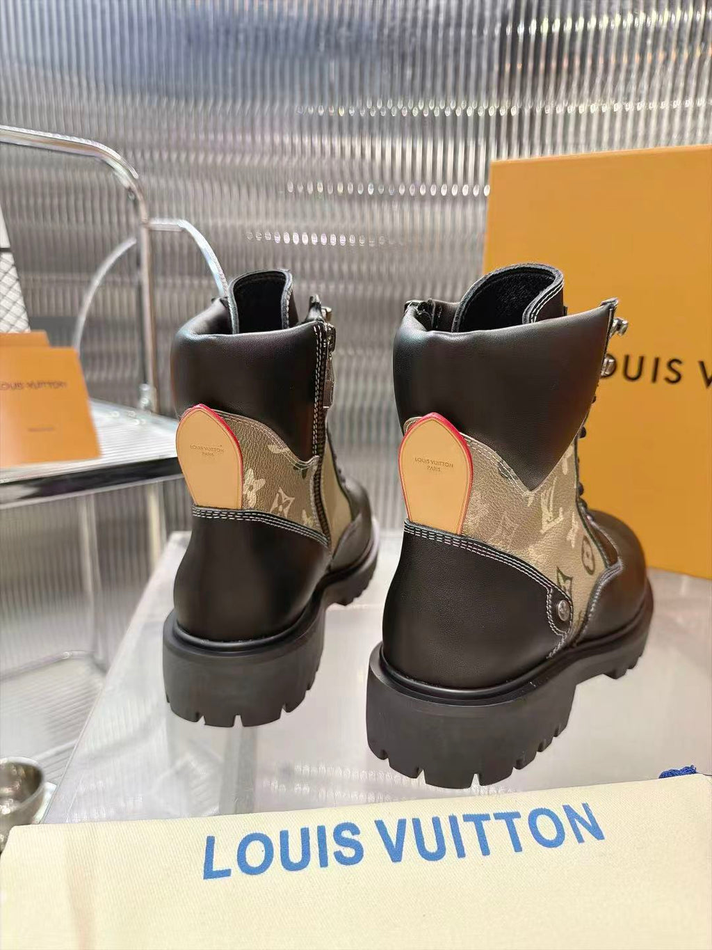 Z2P96E2 Popular high-quality leather shoes