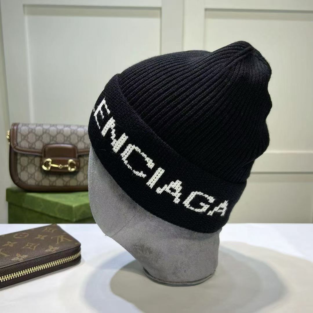 M1R86J86 Fashion hats