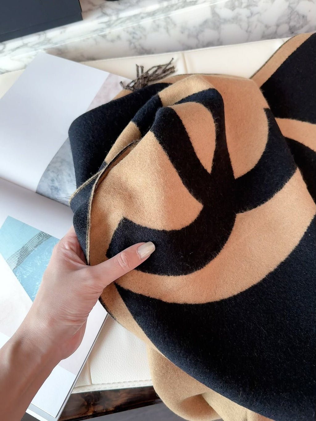 W1R106C20 Fashion Winter Scarves
