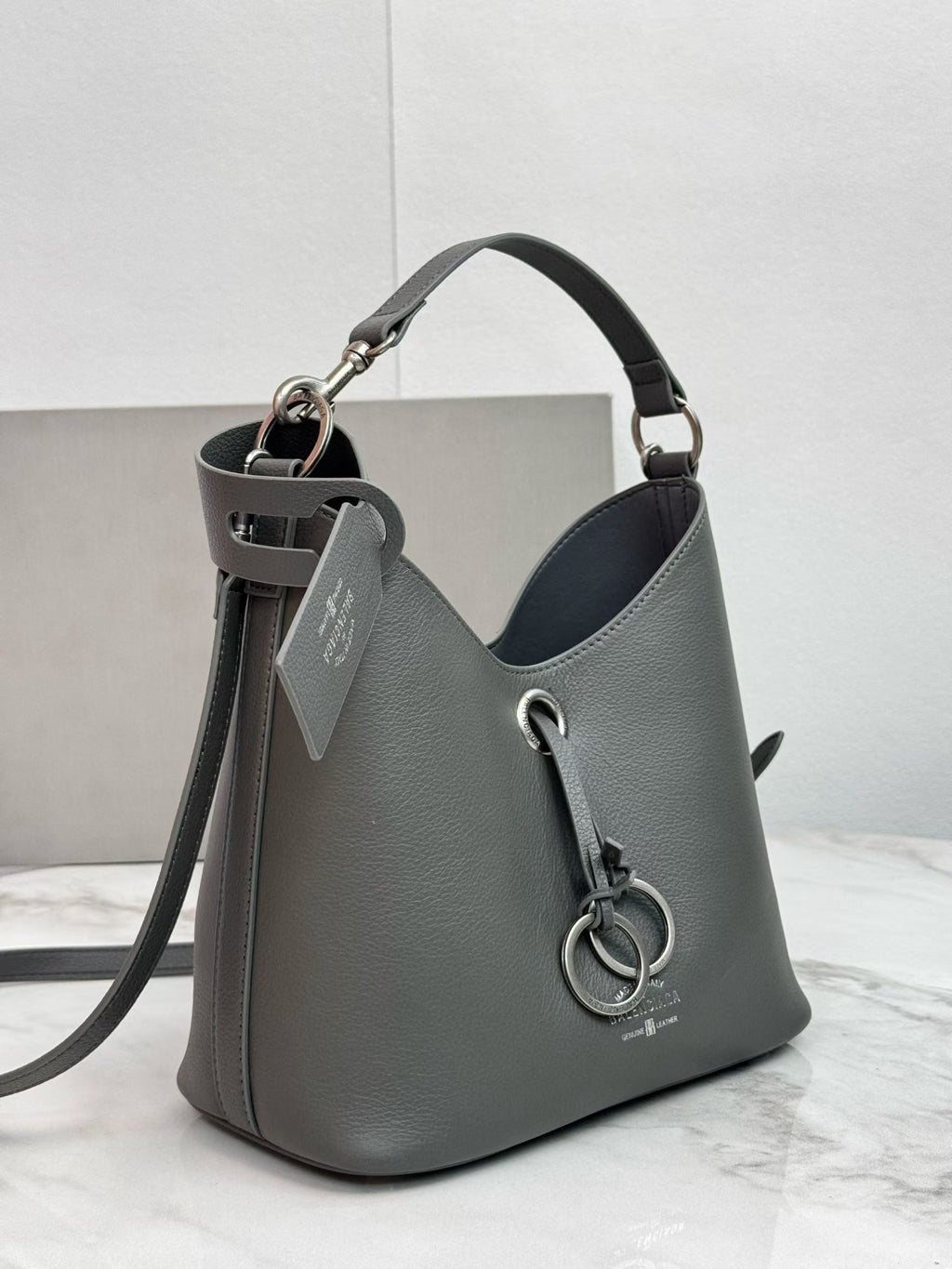 146PJ144B Popular leather bags