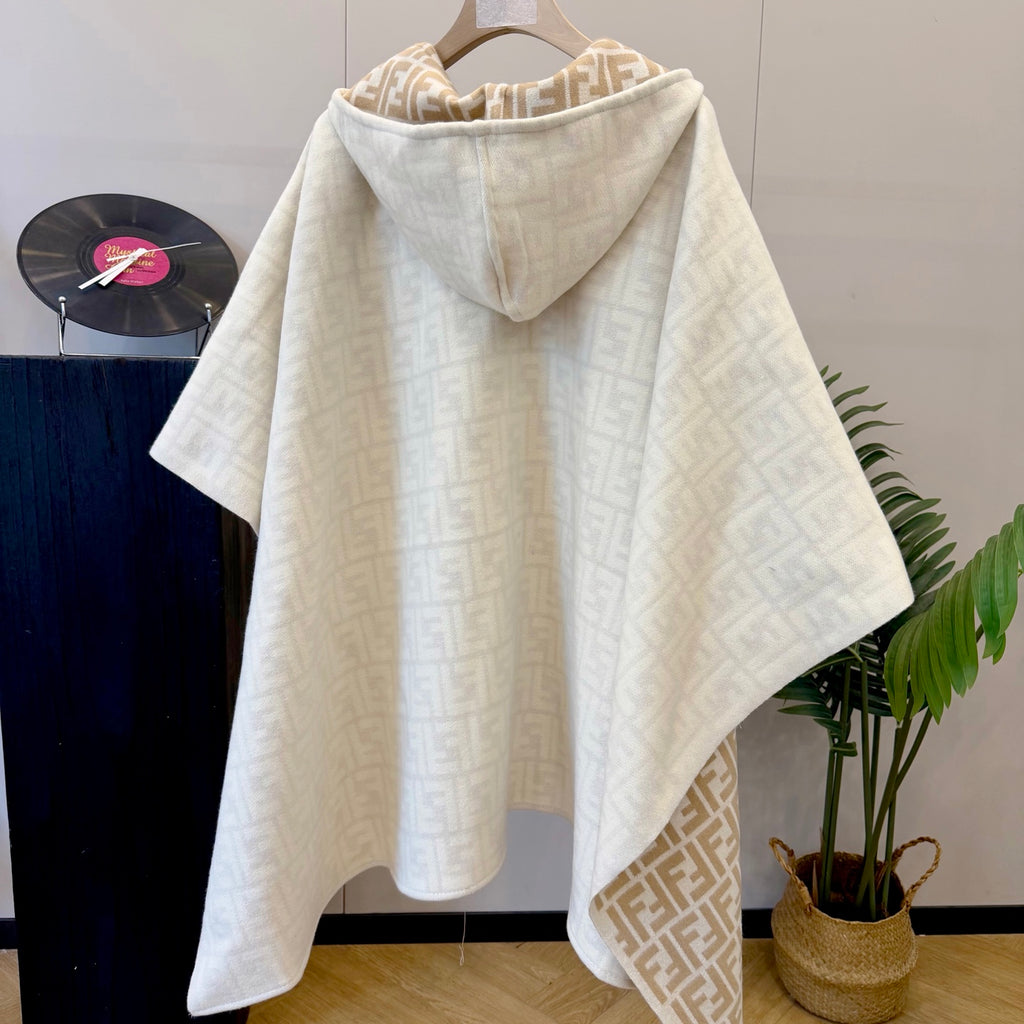W1R86F74 Popular cape
