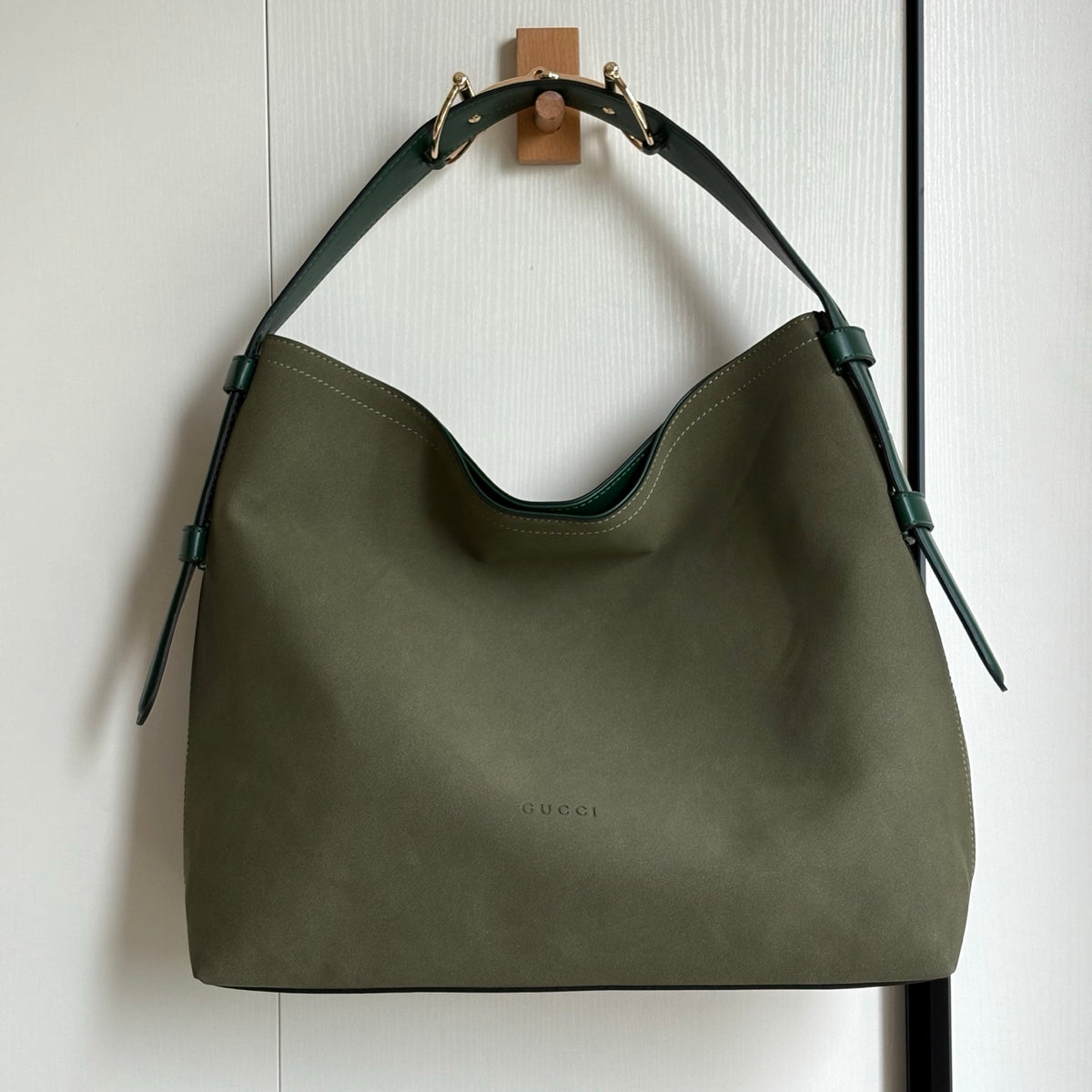 B1R96B10 Popular  leather bag