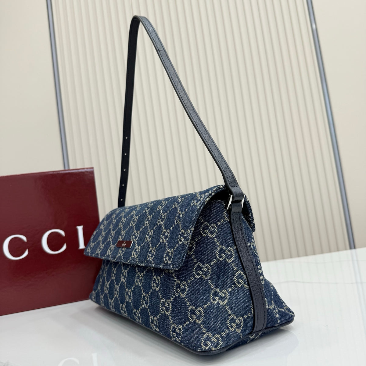 B1N67B13 Fashion bags
