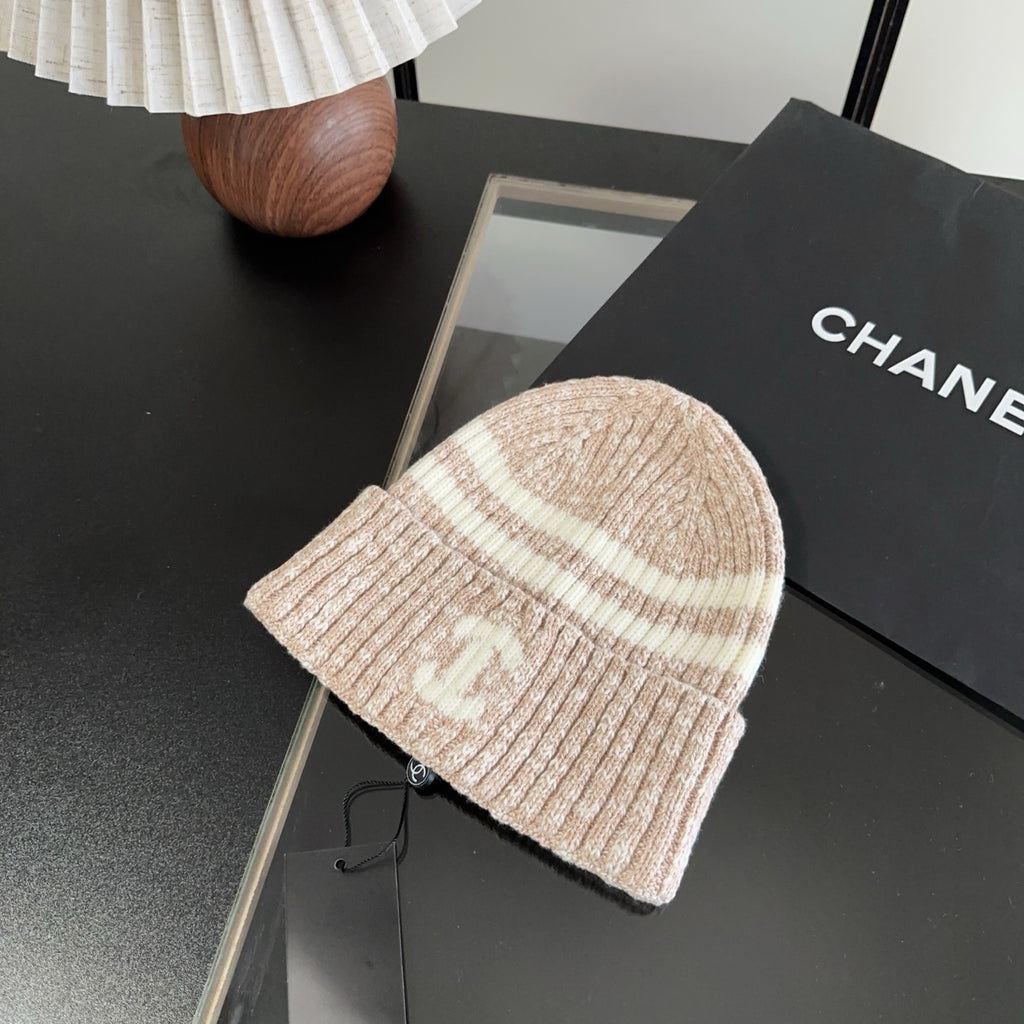 M1R86C24 Fashion hats