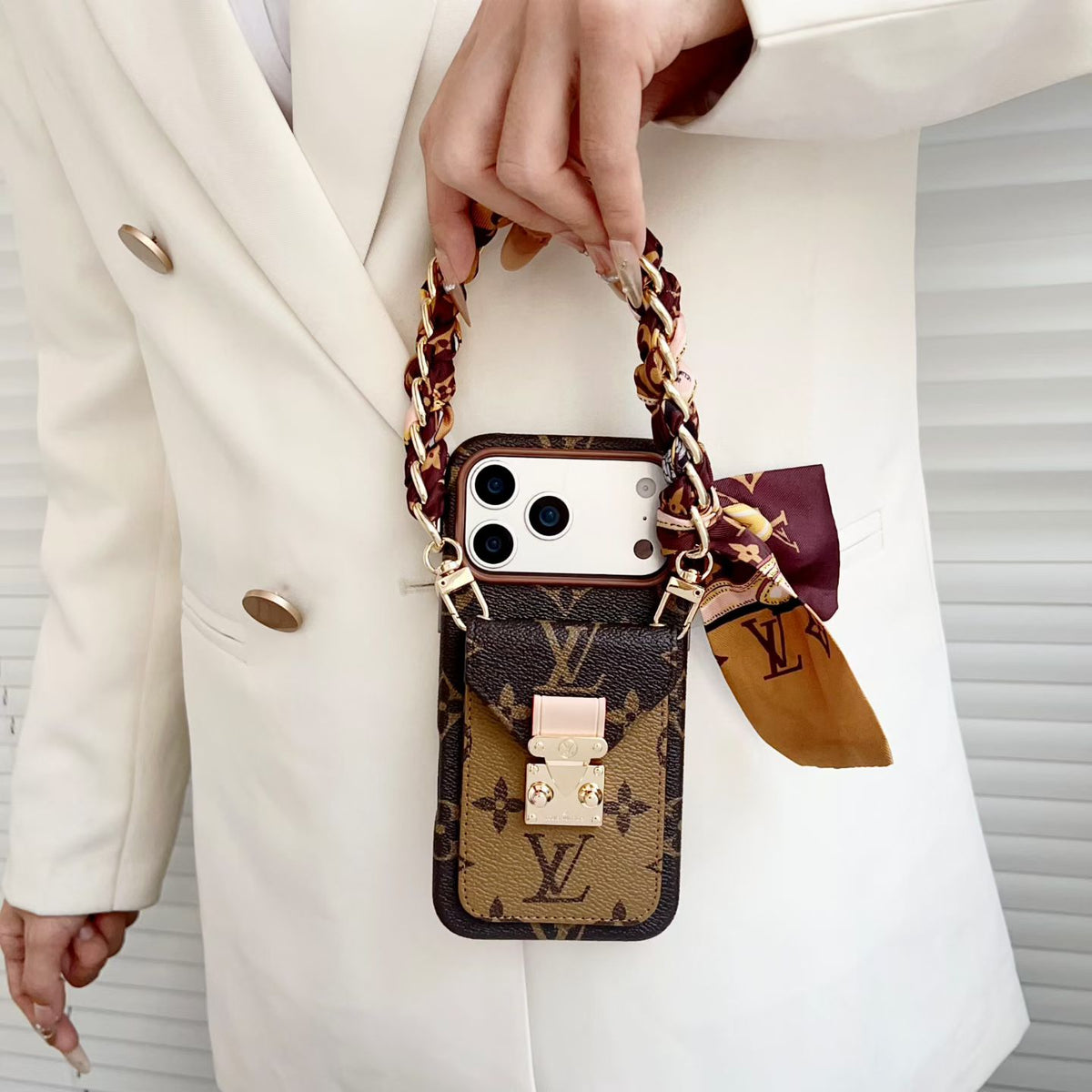 36XE28A Popular Phone Case