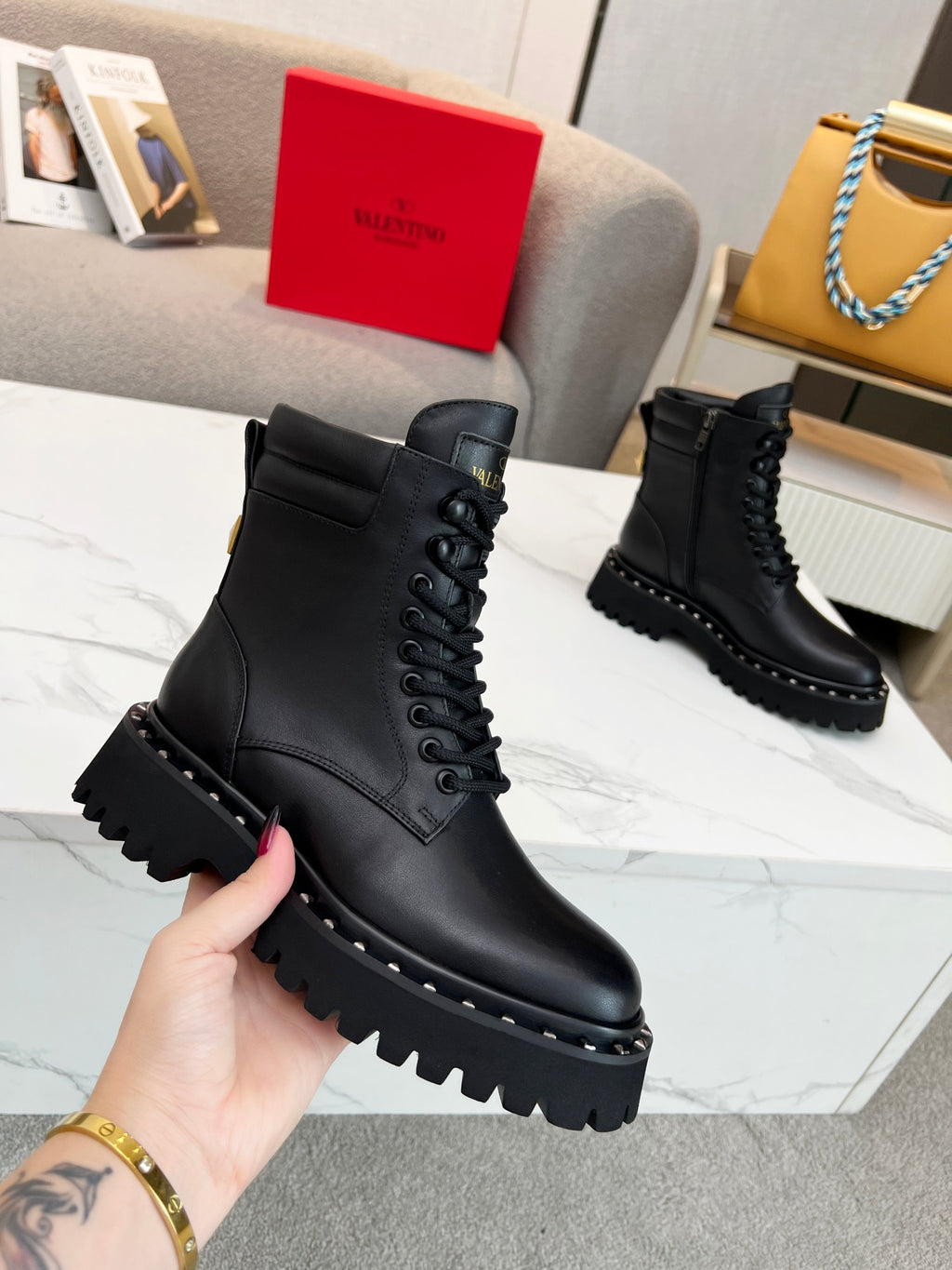 Z2R96VL7 Popular high-quality leather shoes