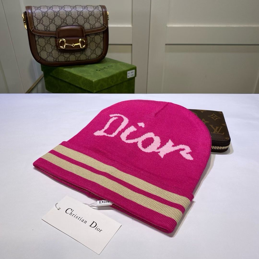 M1R86D59 Fashion hats