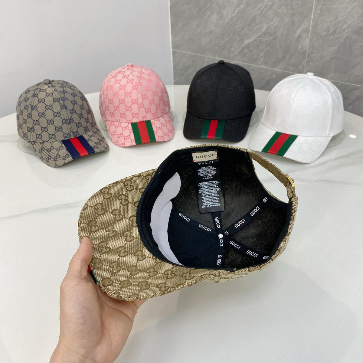 M1R86B131 Popular hats