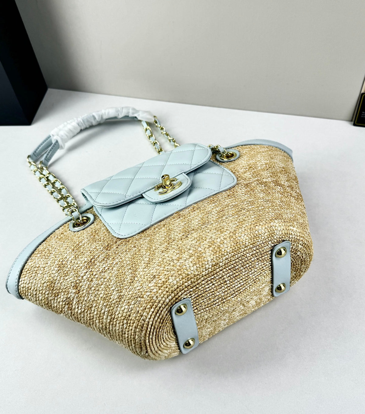 B1R86C1 Fashion woven bag