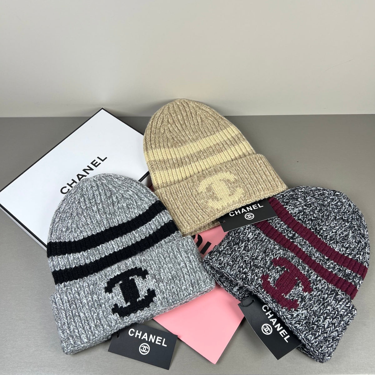 M1R86C4 Fashion hats