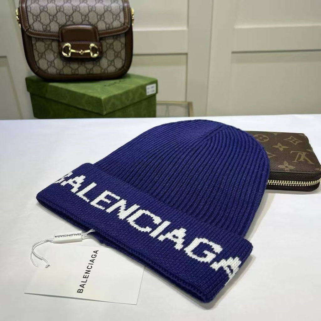 M1R86J86 Fashion hats