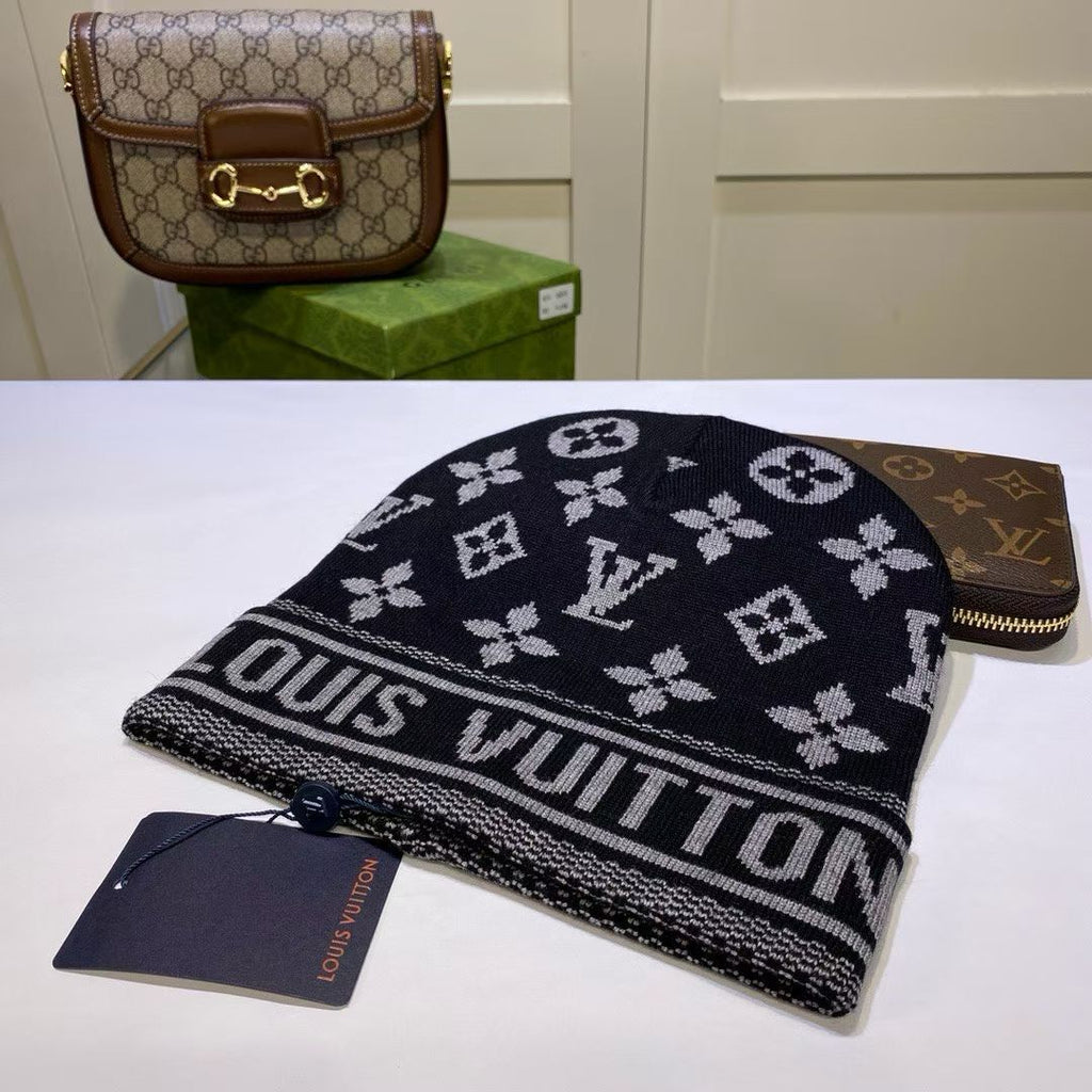 M1R86E69 Fashion hats