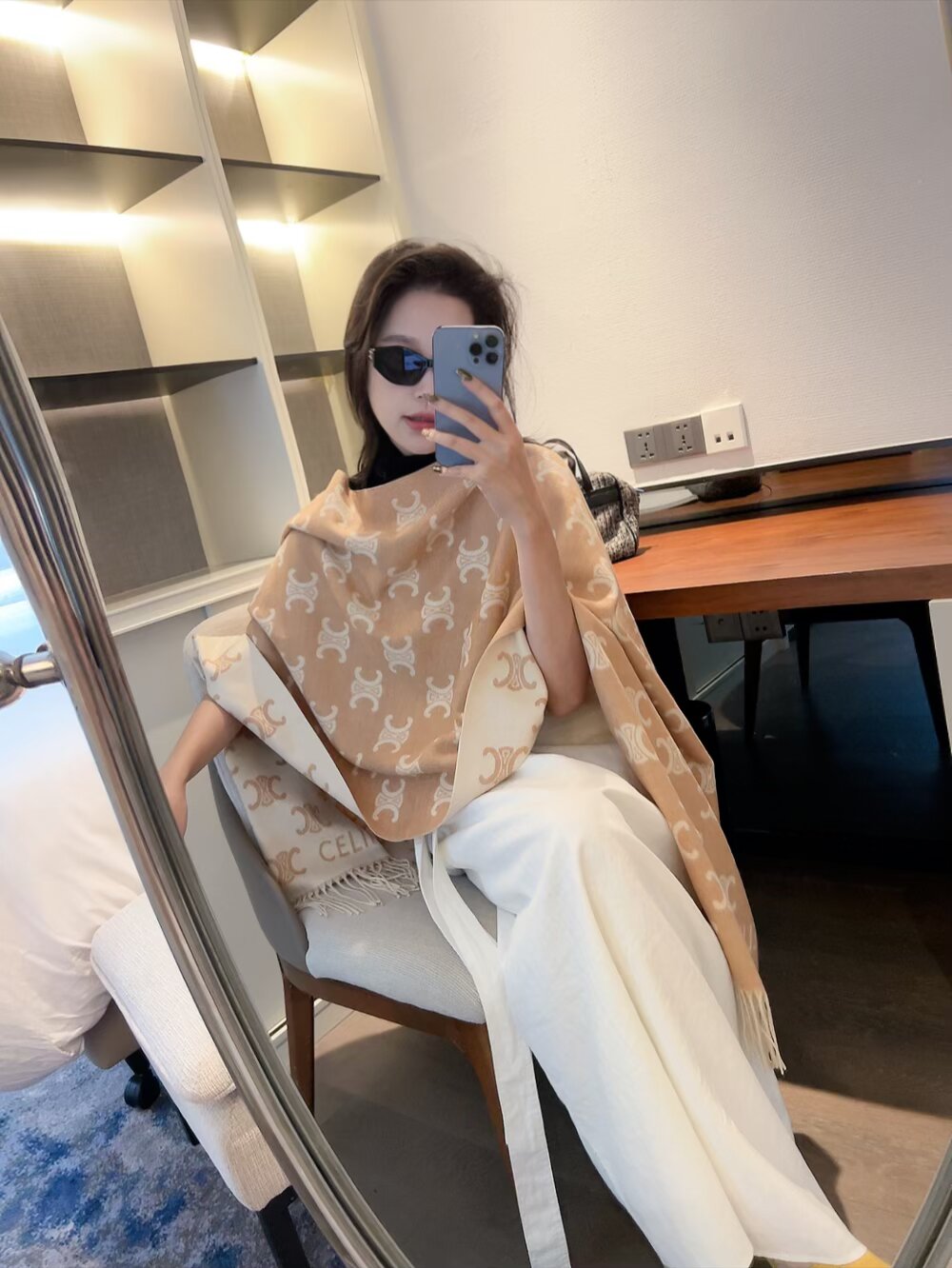 W1R96N122 Popular Winter Scarves
