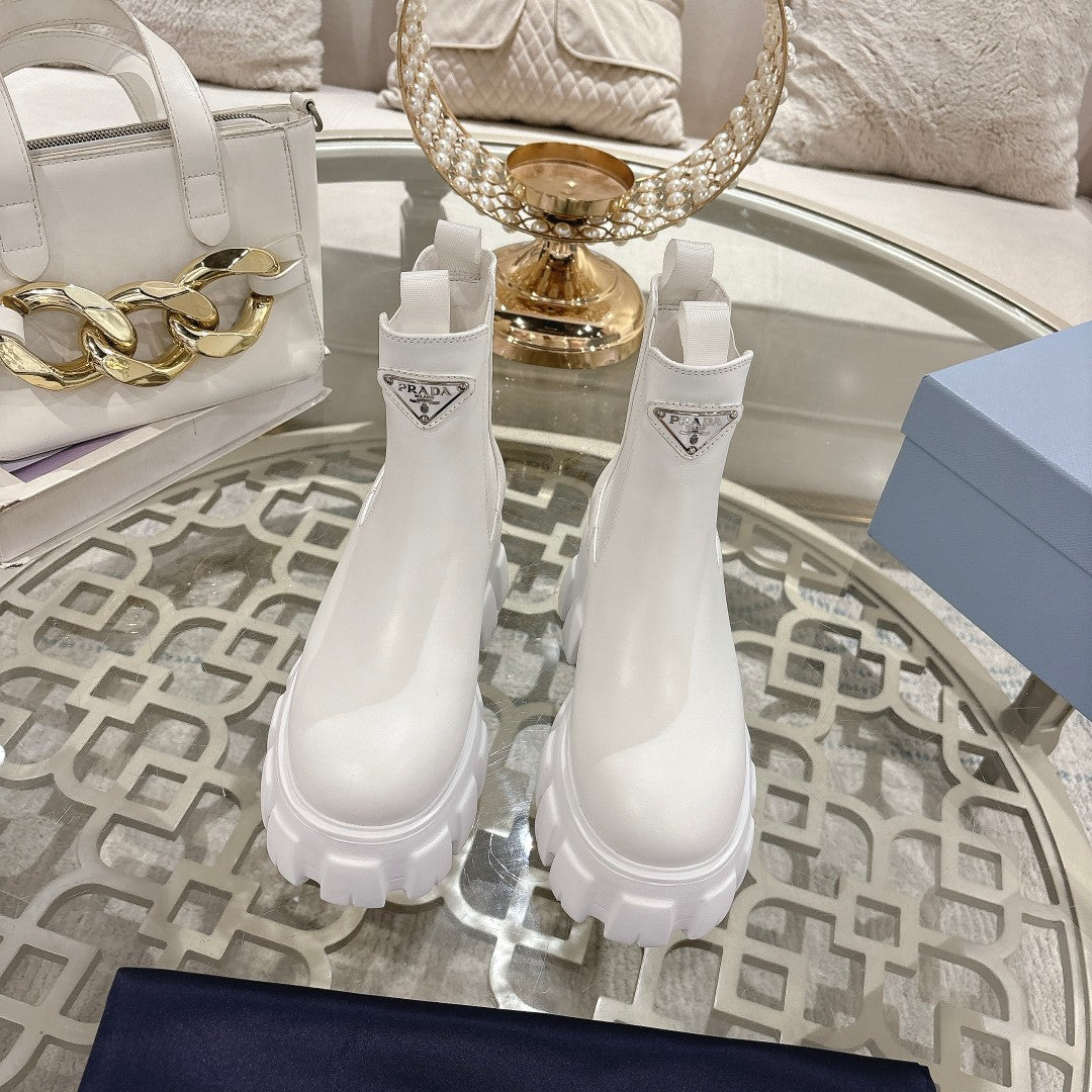 Z2P96P26 Popular high-quality shoes