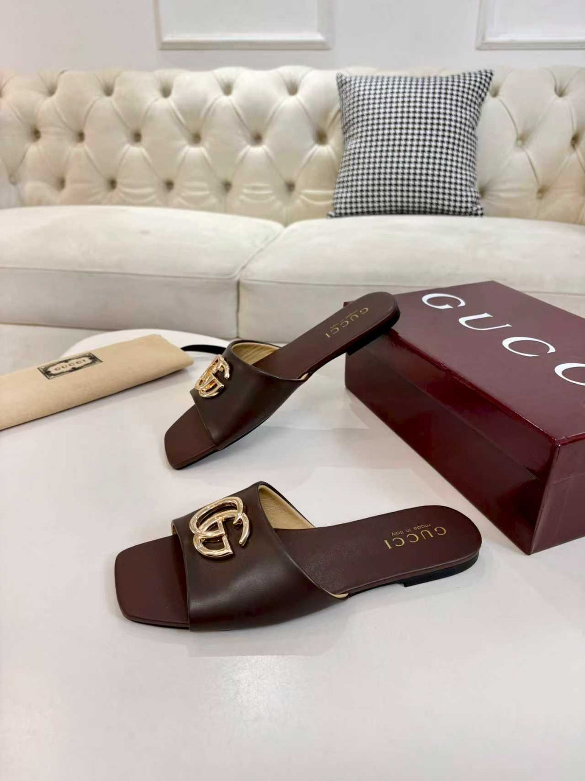 Z2P36B43 Popular high-quality leather Shoes