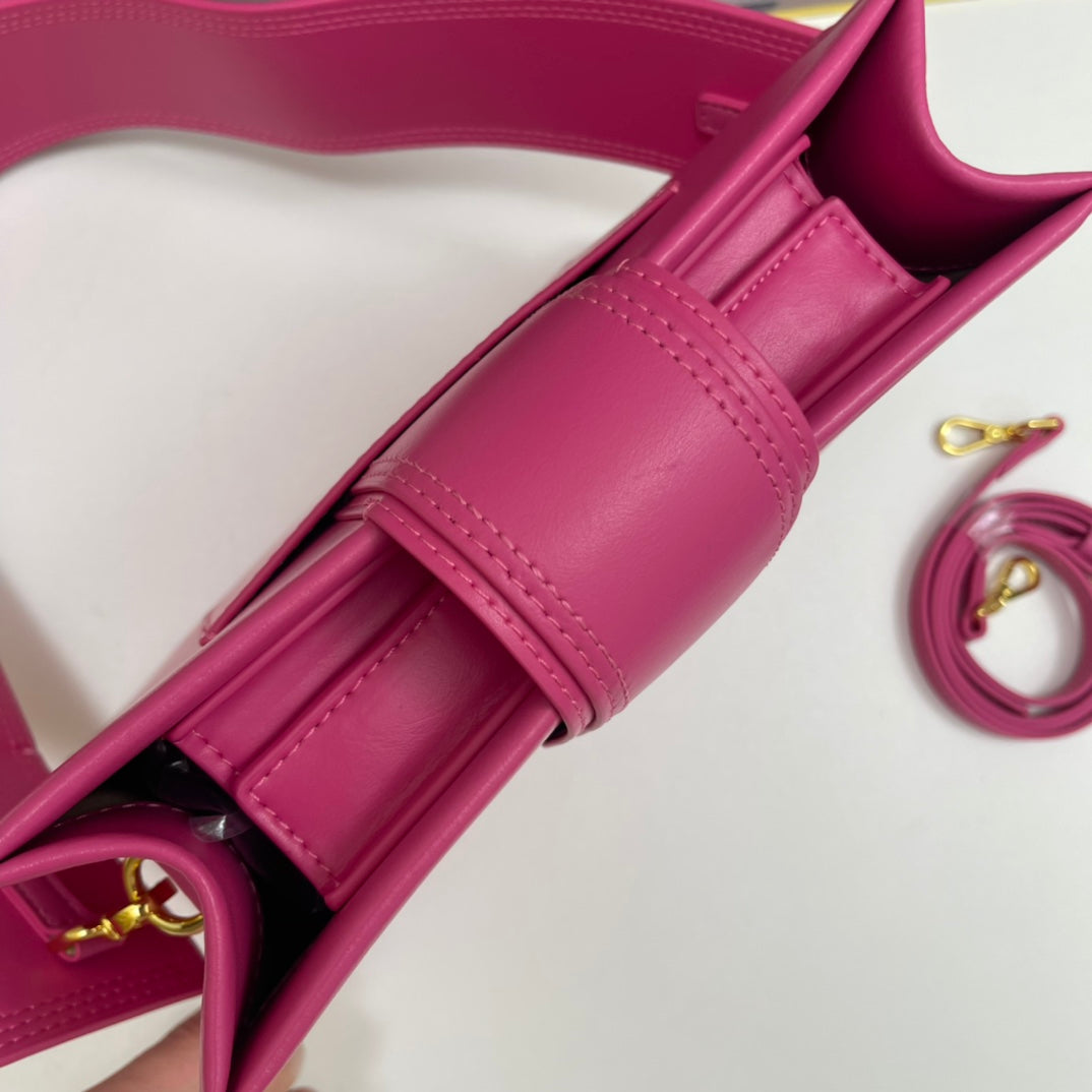 136PA33B Popular leather bag