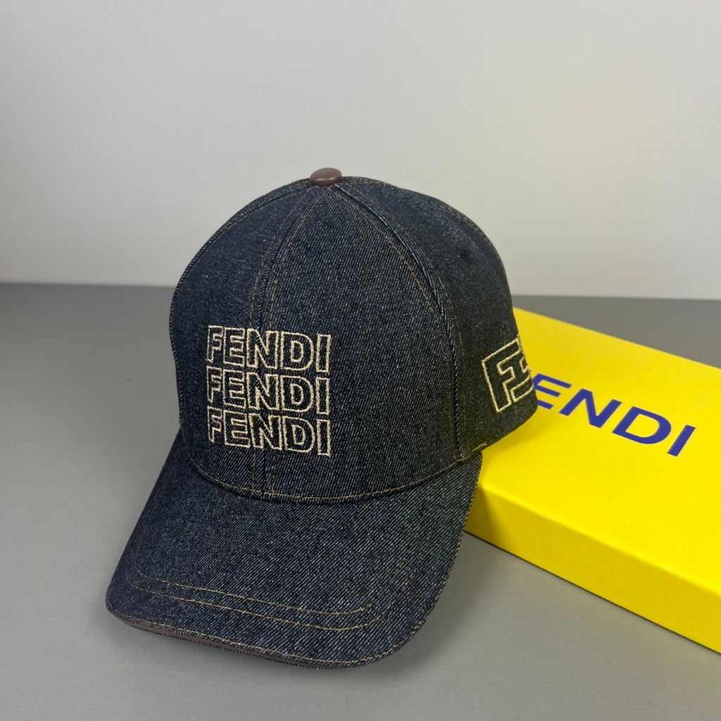 M1R76F18 Fashion hats