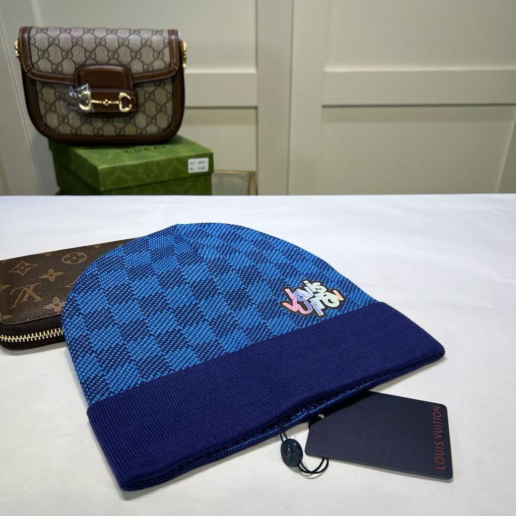M1R86E50 Fashion hats