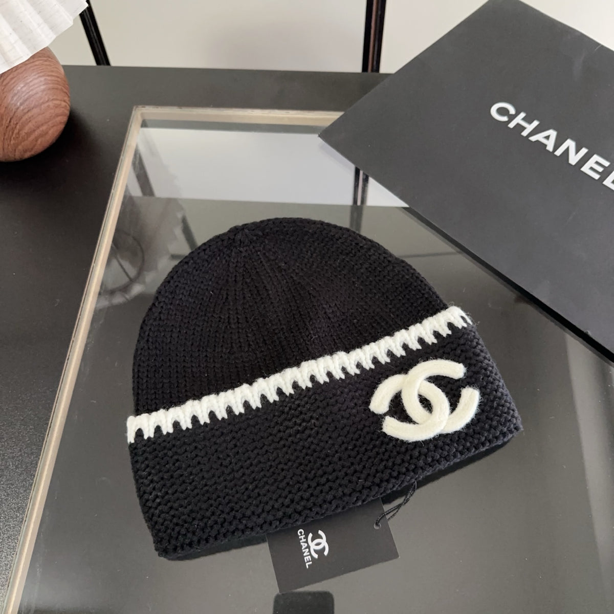 M1R86C26 Fashion hats