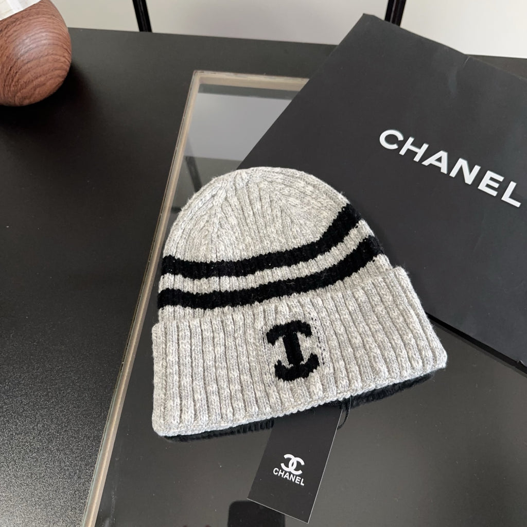 M1R86C24 Fashion hats