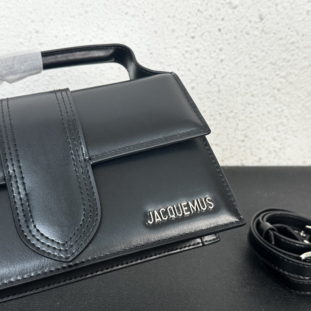 146PA133B Popular leather  bags