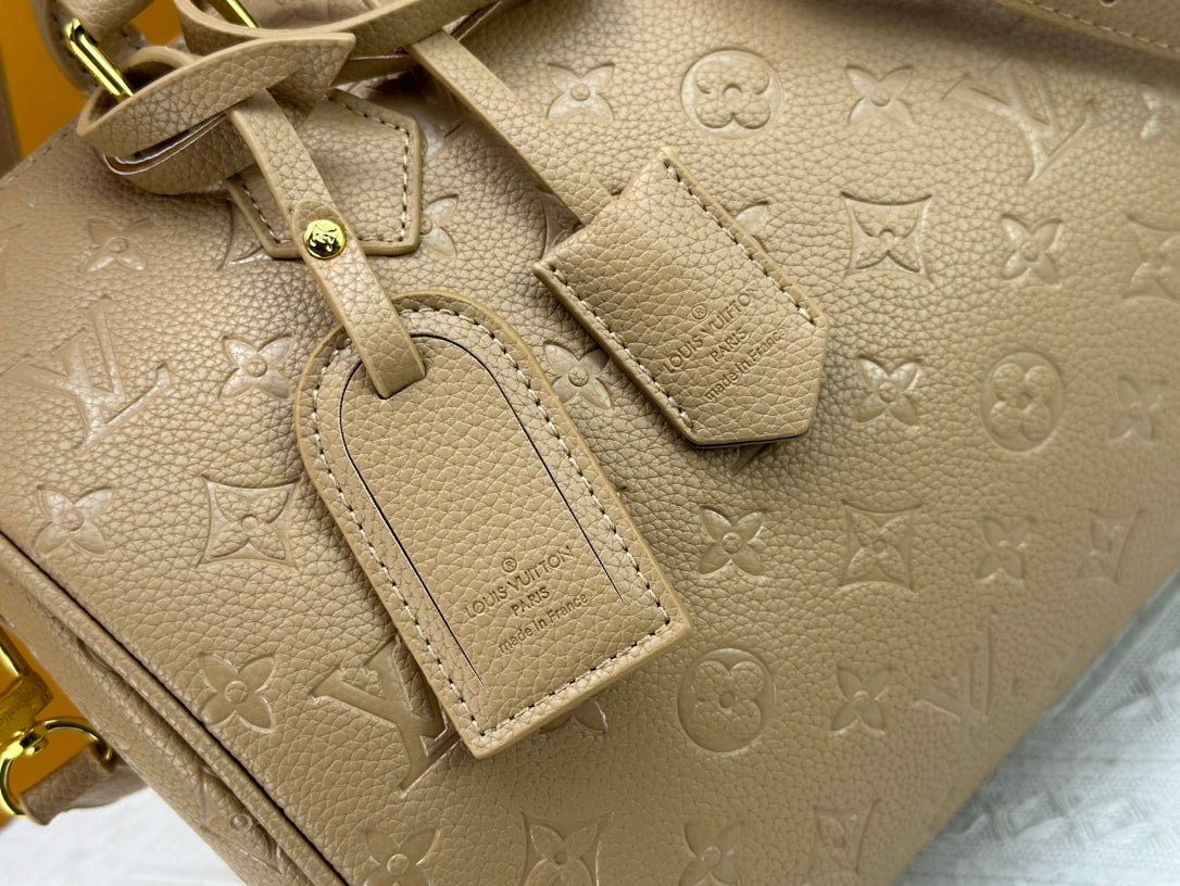 B1X56E29 Fashion leather bag