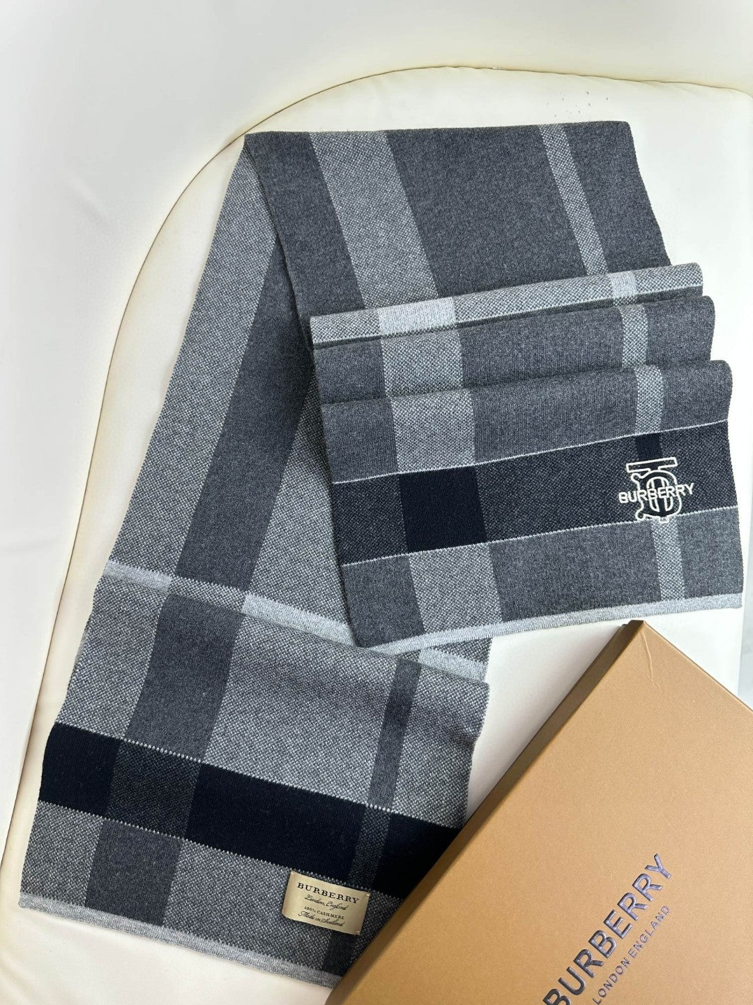 W1R96R12 Popular Winter Scarves