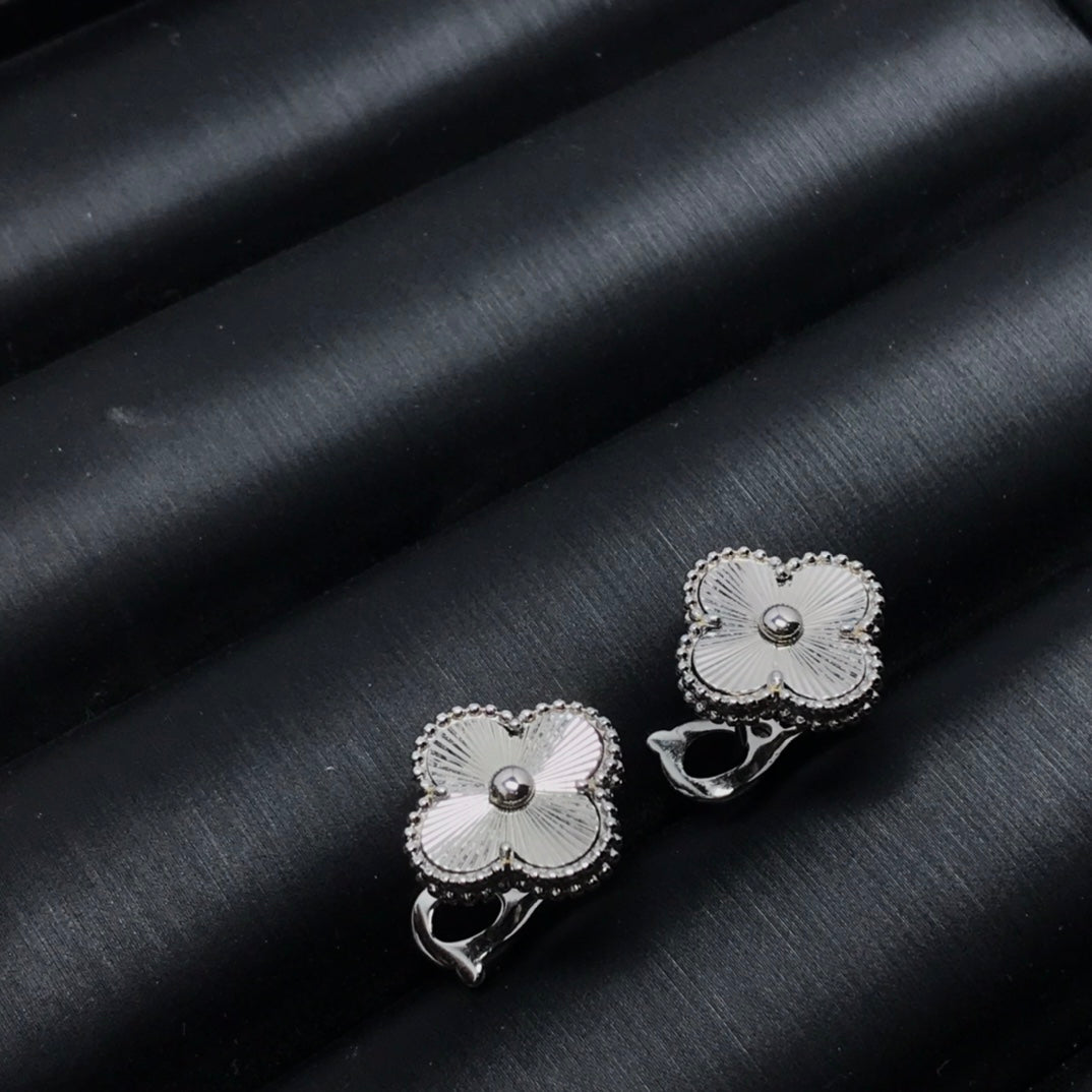 5XVA202X Popular rings,earrings, bracelets,necklaces