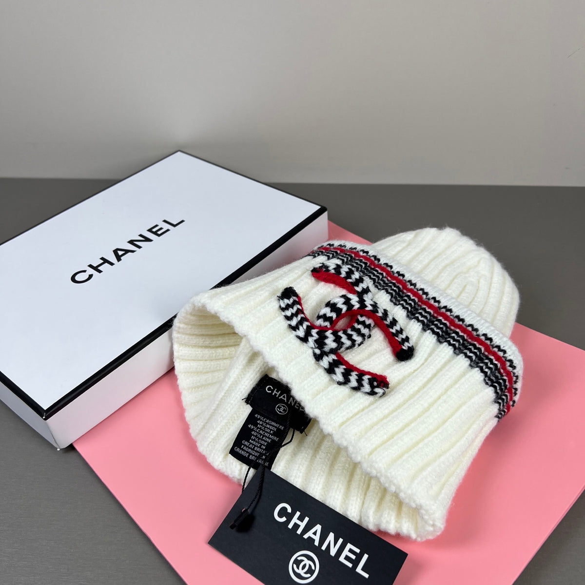 M1R86C2 Fashion hats