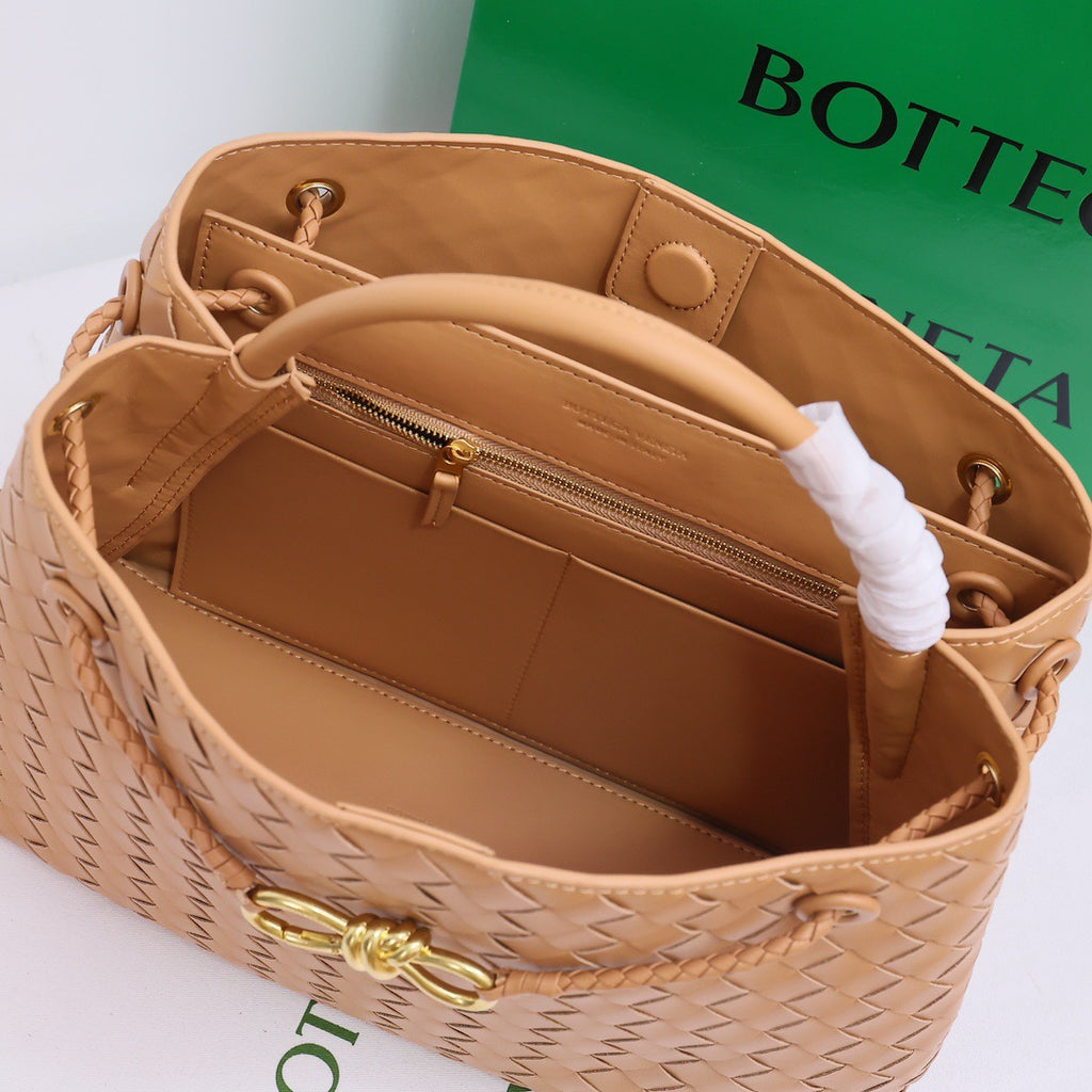 B1X66A35 Fashion high-quality leather bag