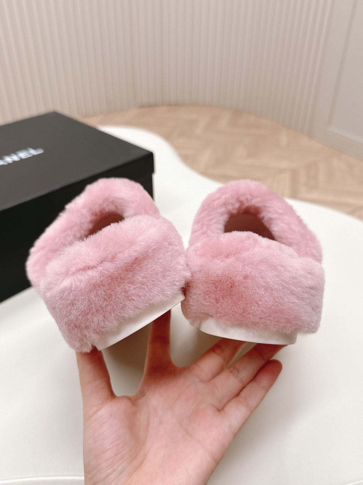 Z2P106C19 Fashion high-quality shoes