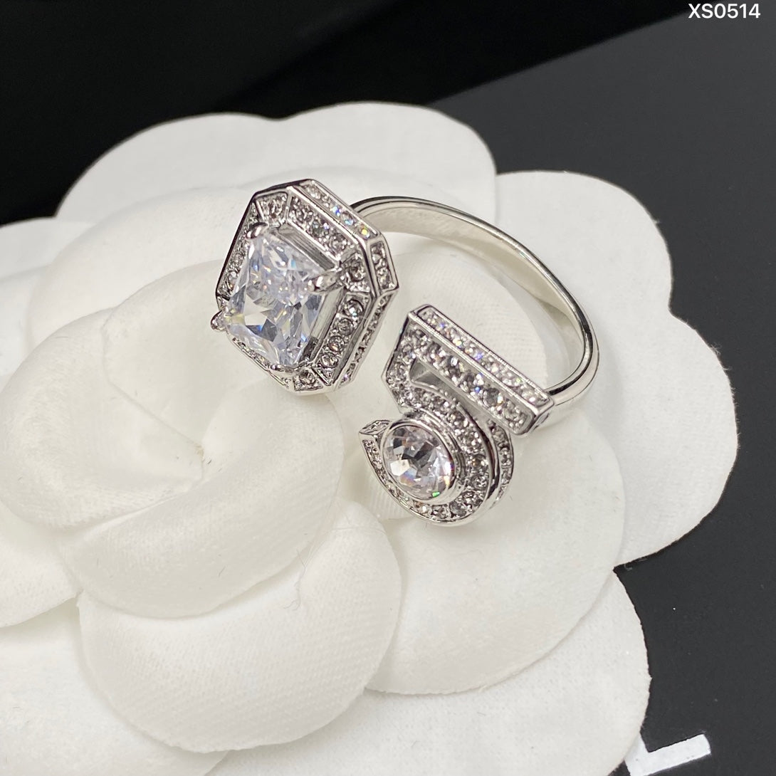 14C173J Popular   rings