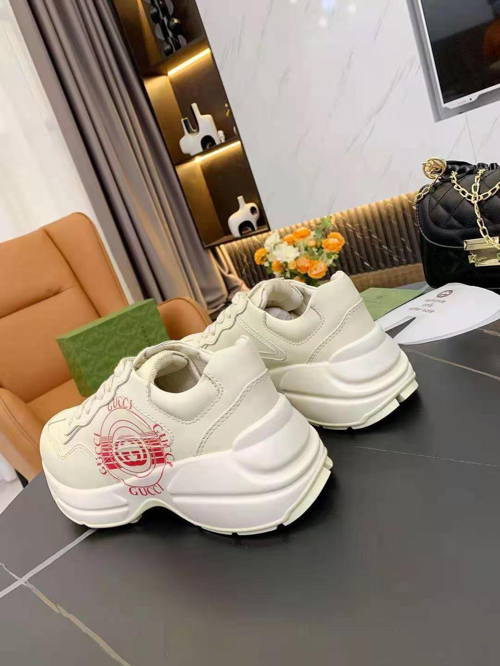 Z2P96B29 Popular high-quality leather shoes