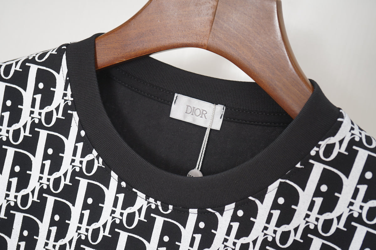U1R76D11 Popular T-shirts