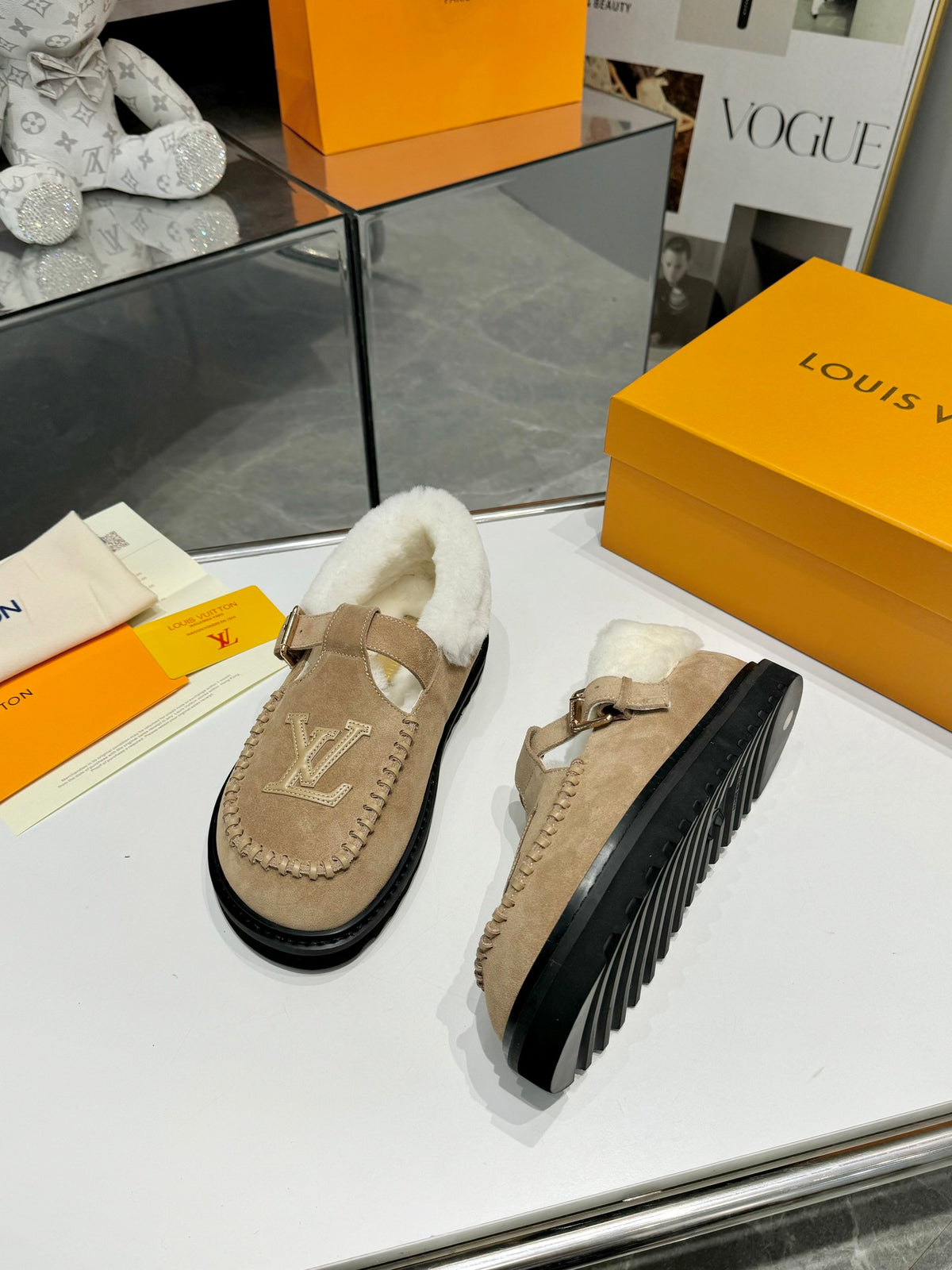 Z2P96E5 Popular high-quality leather shoes