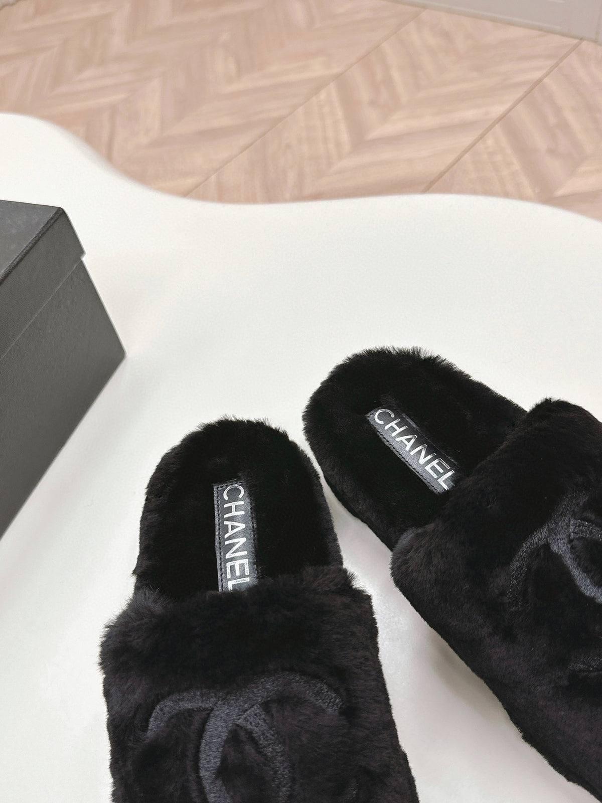 Z2P106C19 Fashion high-quality shoes