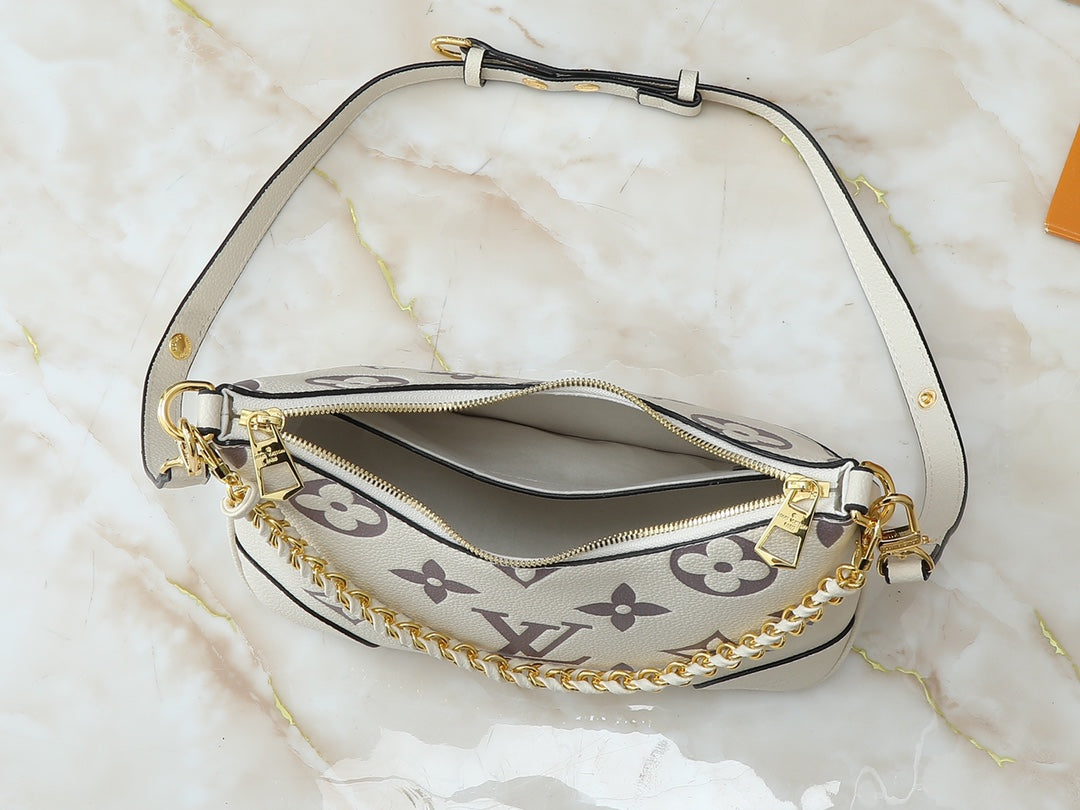 B1R76E48 Fashion leather bag