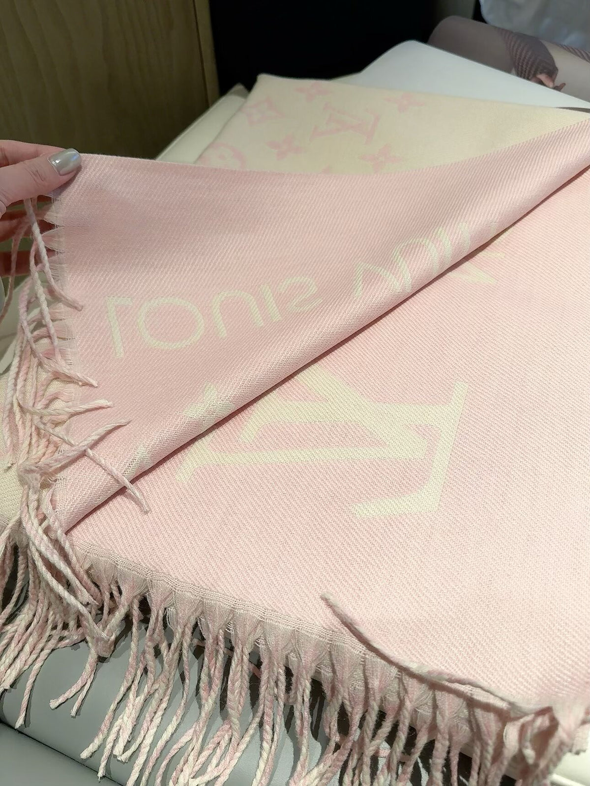W1R106E21 Fashion Winter Scarves
