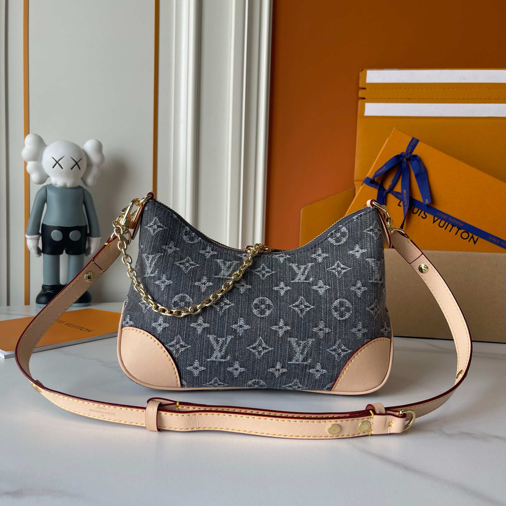B1R76E04 Fashion bag