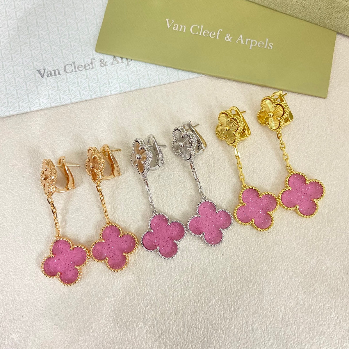 X5R96VA1X Popular Necklaces . Bracelets. Earrings