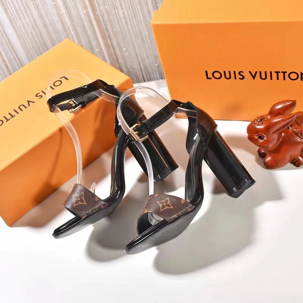 Z2R76E3 Fashion high-quality leather High heels