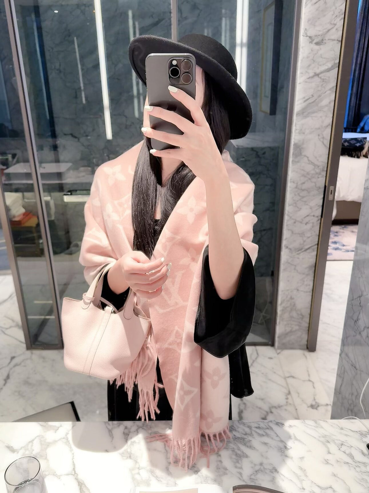 W1R96E126 Fashion Winter Scarves