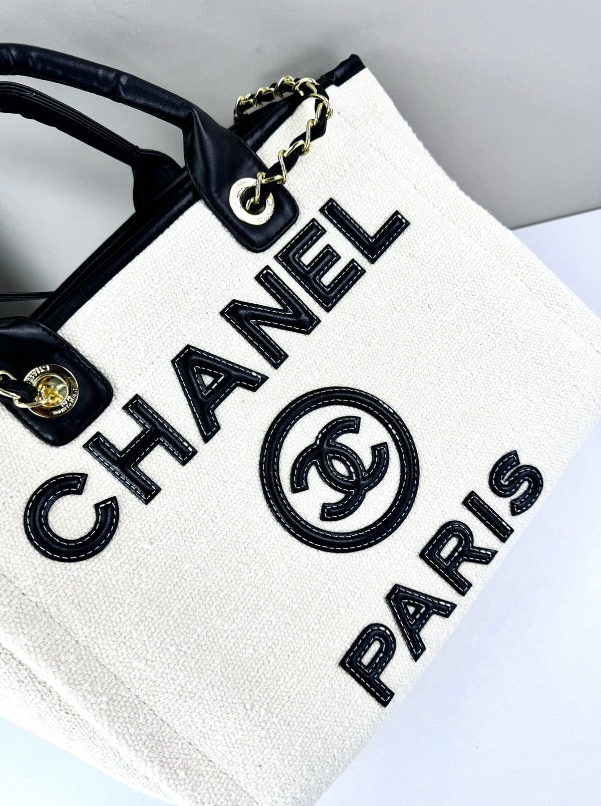 B1N96C15 Fashion bags