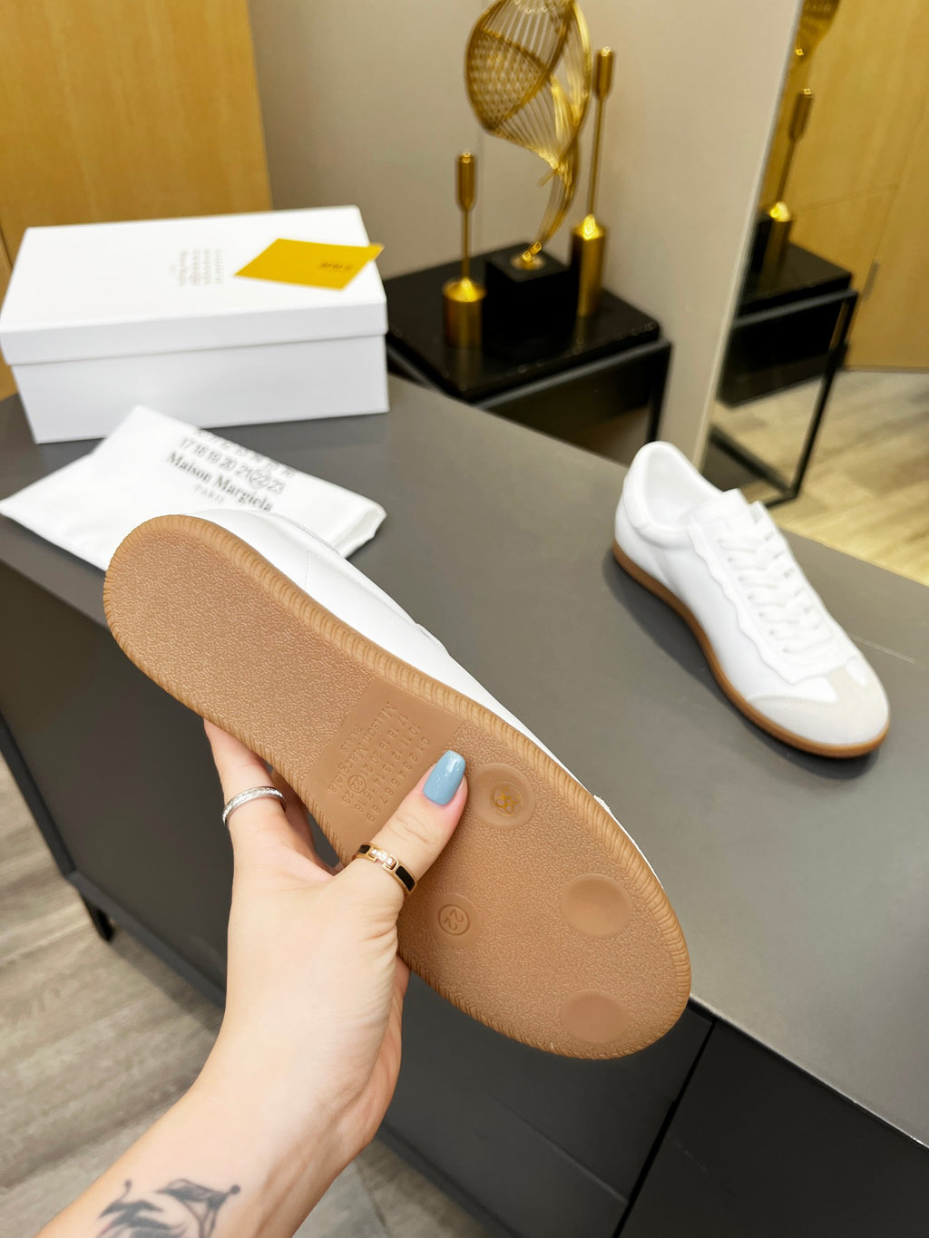 Z2X76A4 Popular high-quality leather shoes