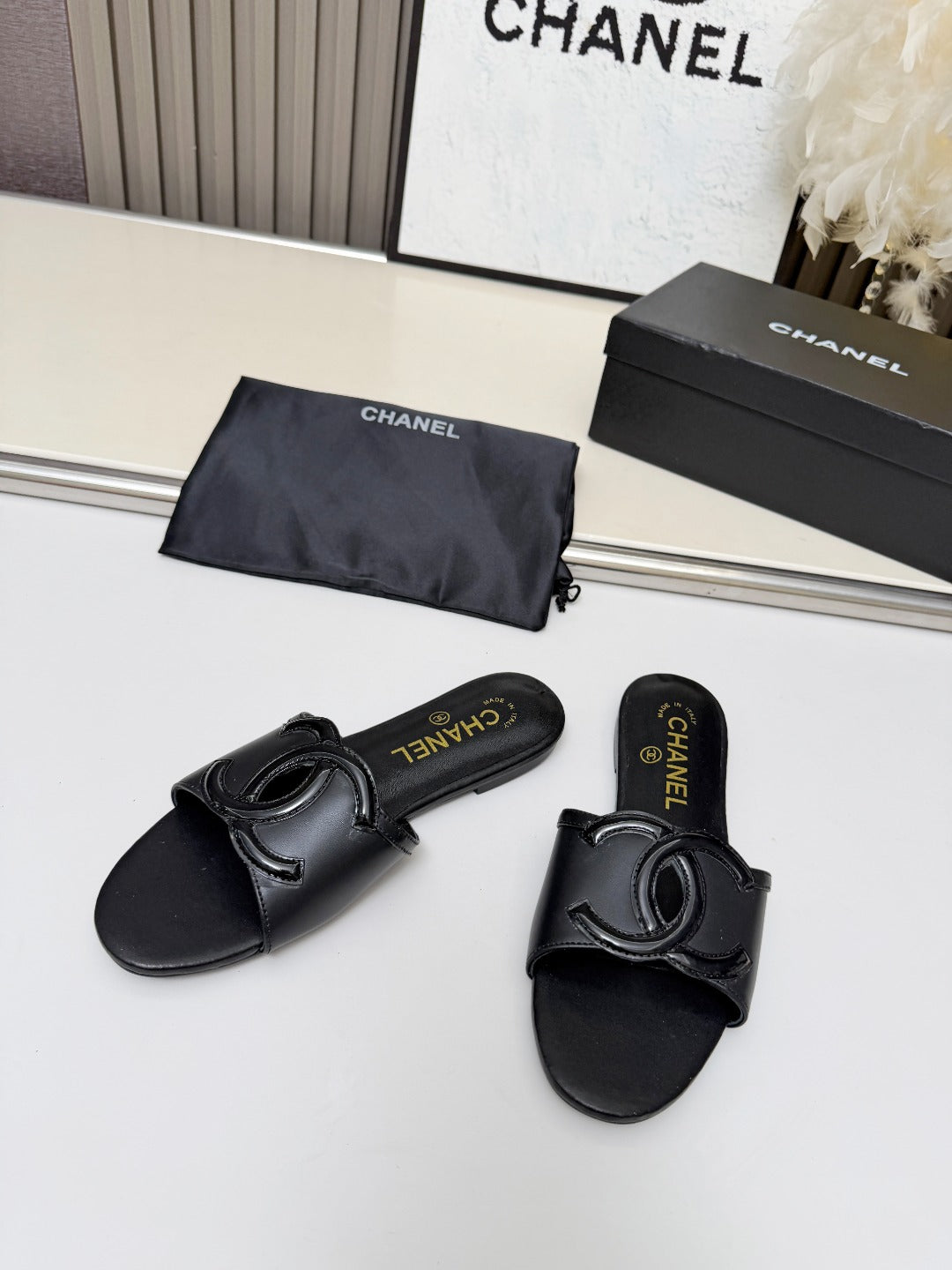 ZPX76C7  Popular high-quality leather slippers