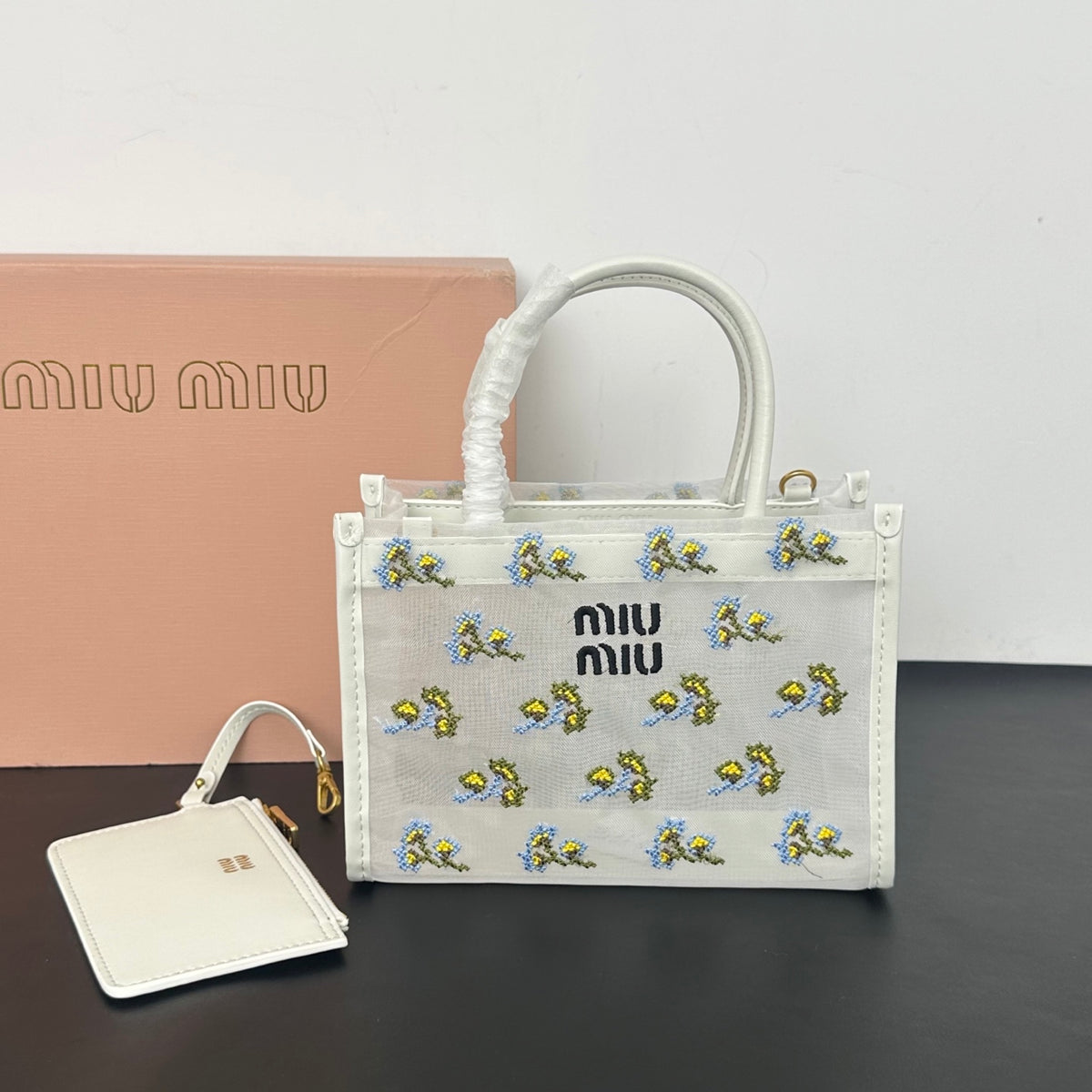 B1R76A36 Fashion bag