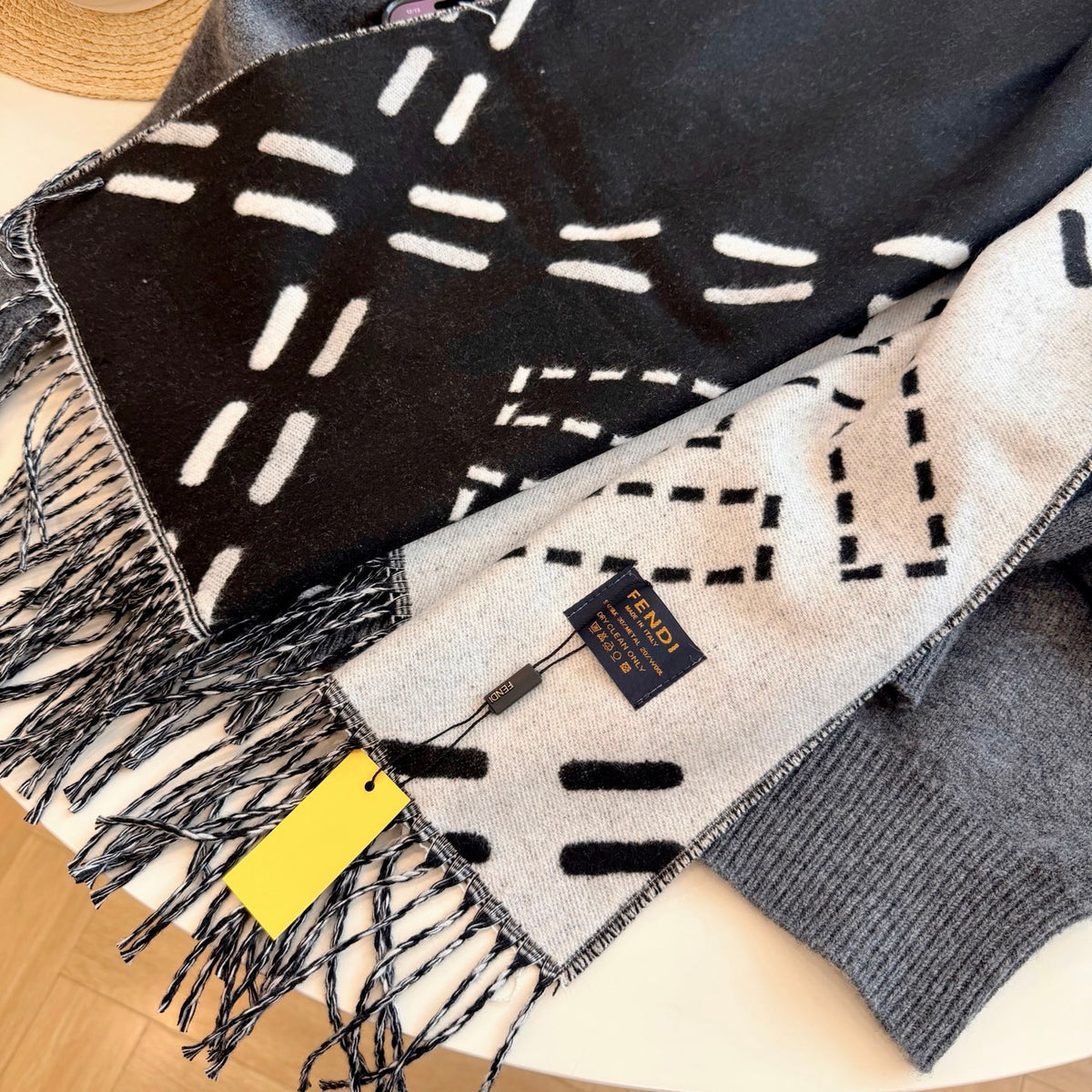 W1R86F81 Fashion Winter Scarves