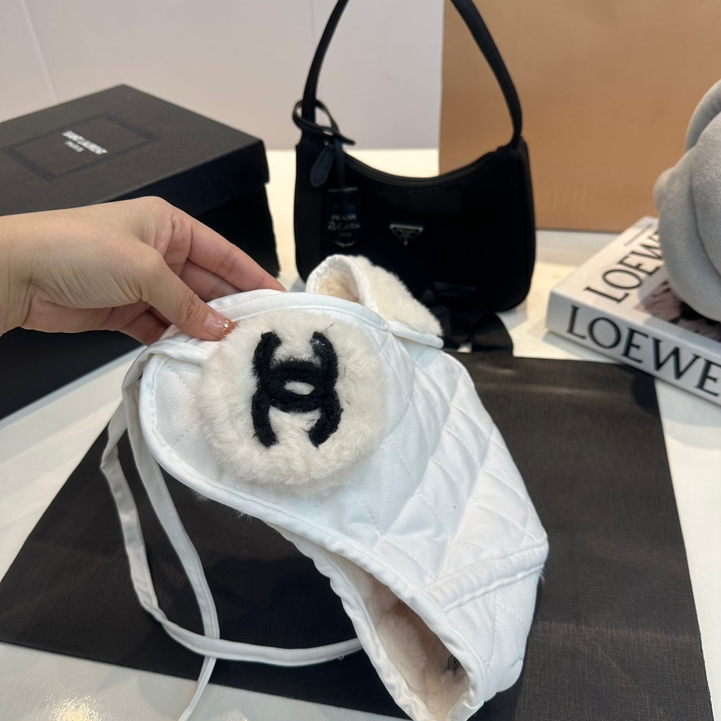 M1R96C5 Fashion hats