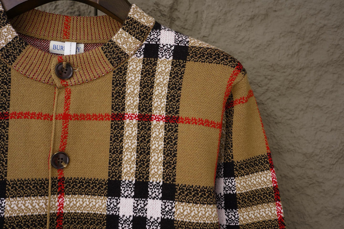 U1R106R19 Fashion  Coats